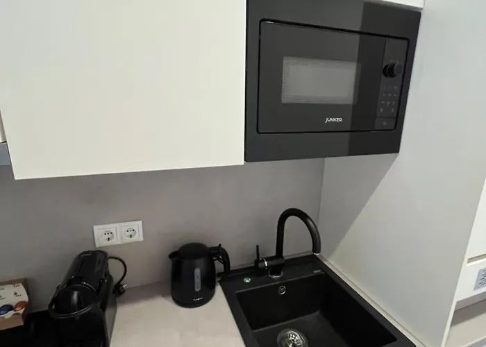Apartamento Schoenbrunn Near Metro Viena